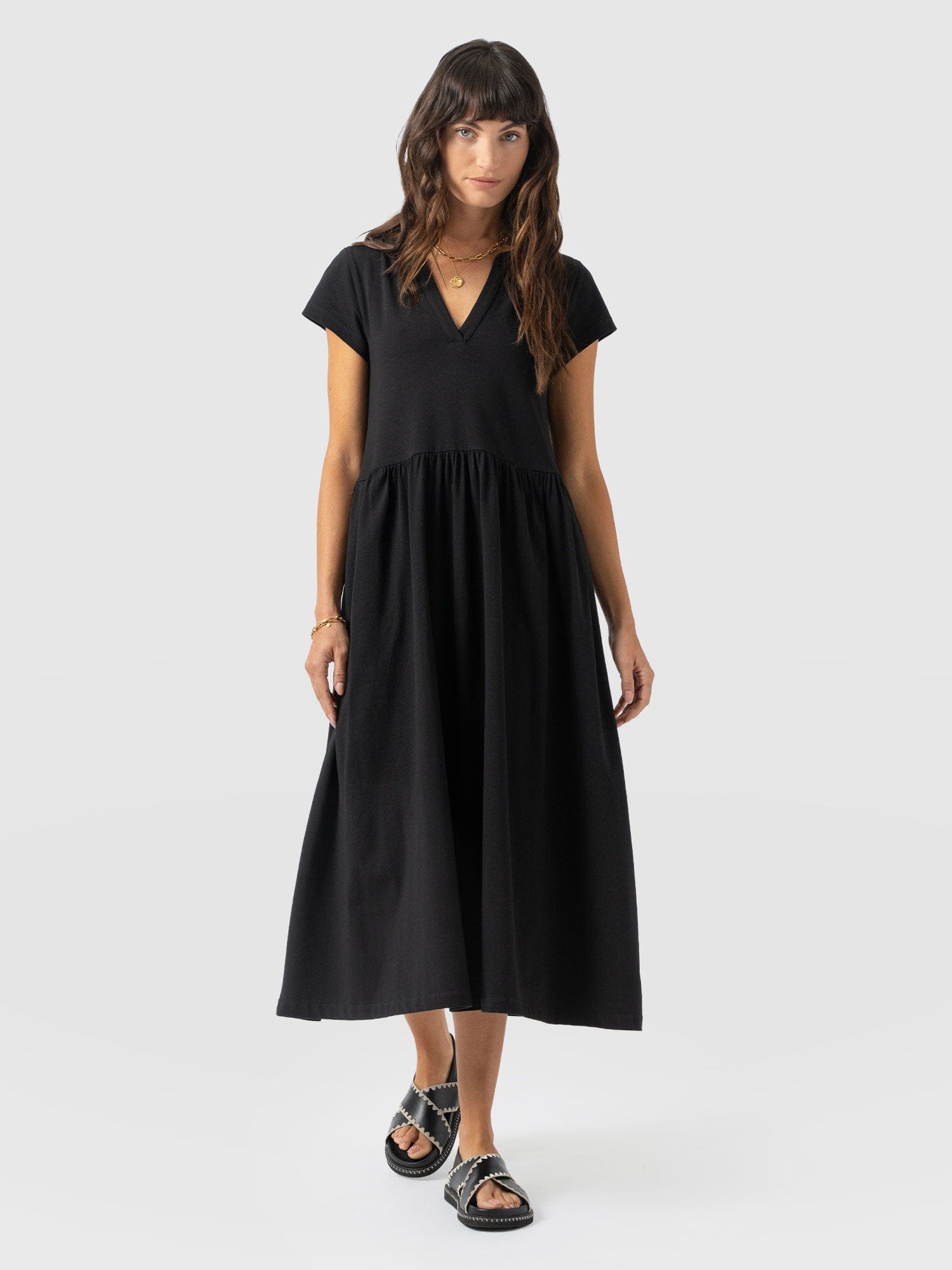 Bonnie V Neck Dress - Black - Women's Dresses | Saint + Sofia® EU