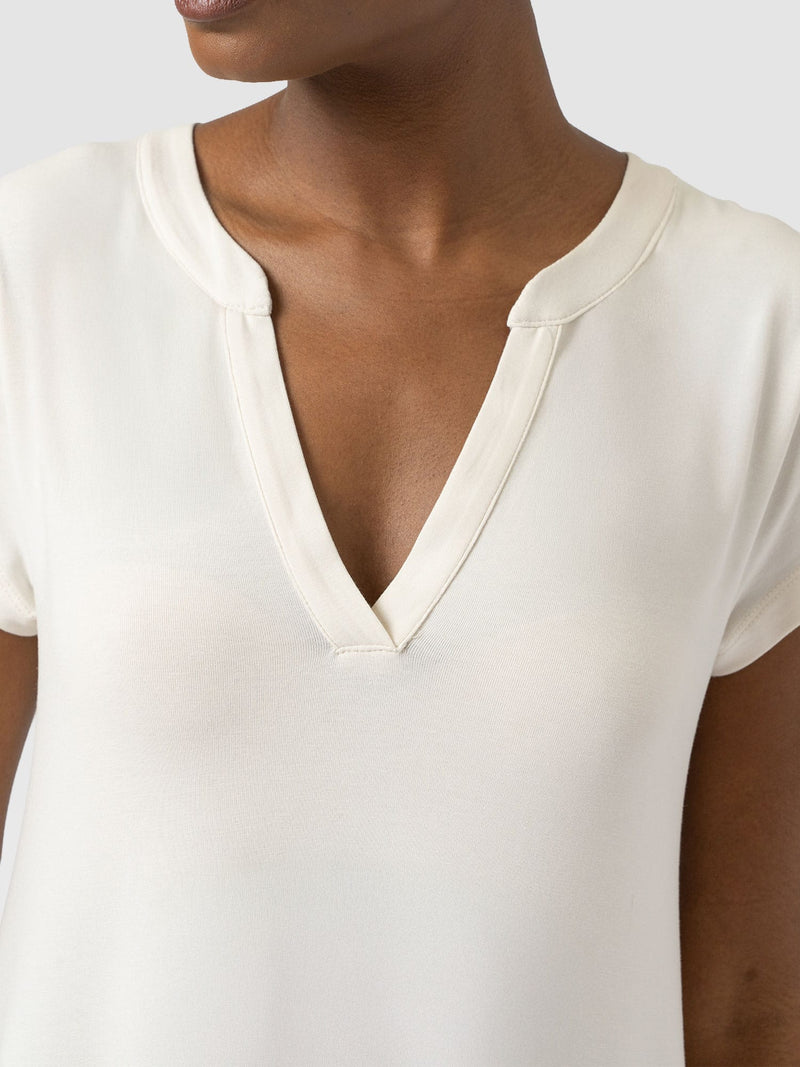 Bonnie V Neck Dress - Cream - Women's Dresses | Saint + Sofia® EU