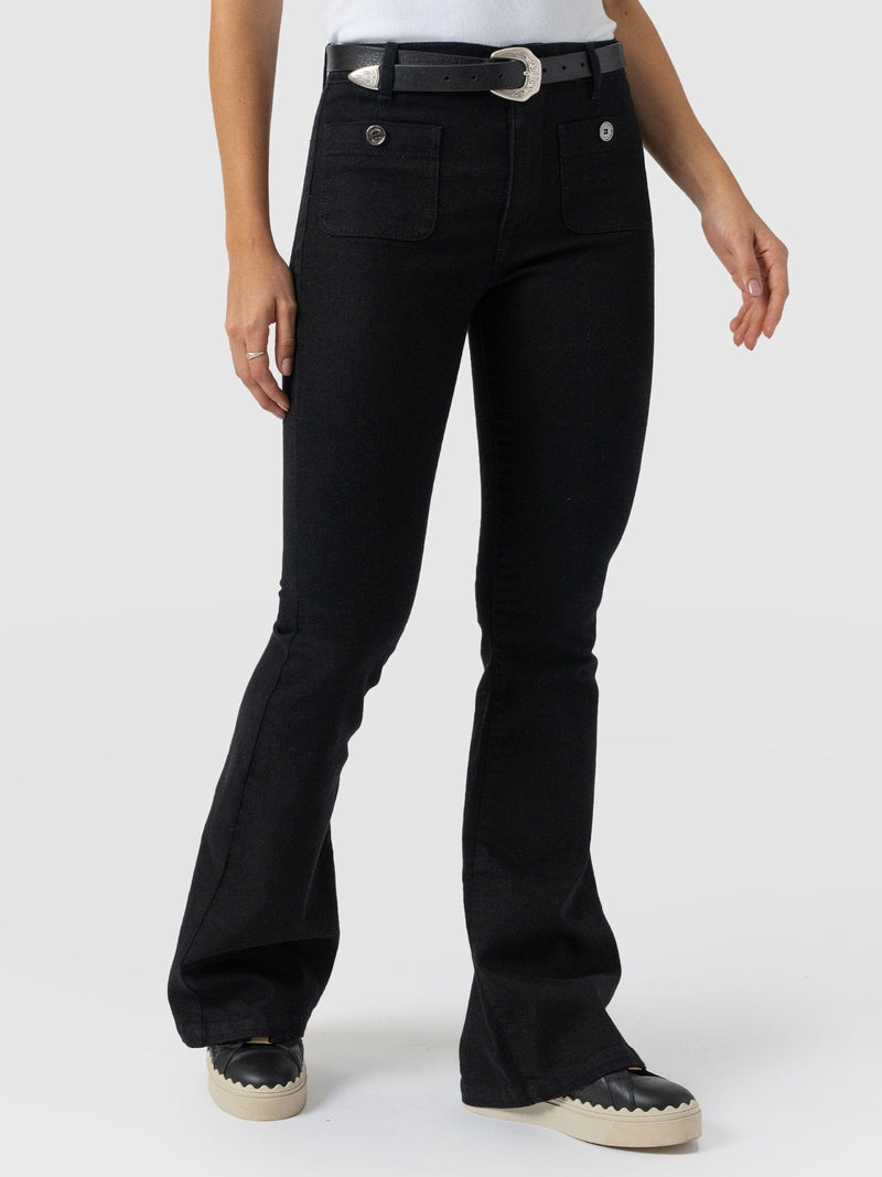 Bowie Stretch Flare Jean - Jet Black - Women's Denims | Saint + Sofia® EU