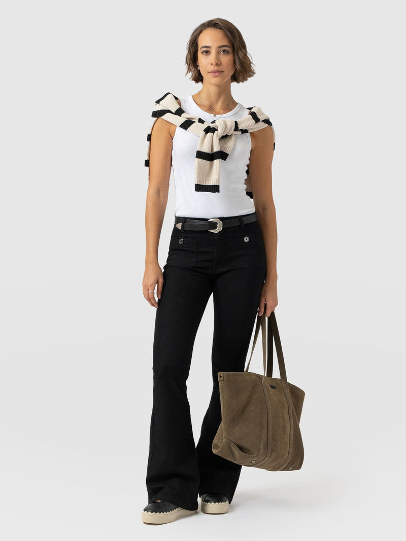 Bowie Stretch Flare Jean - Jet Black - Women's Denims | Saint + Sofia® EU