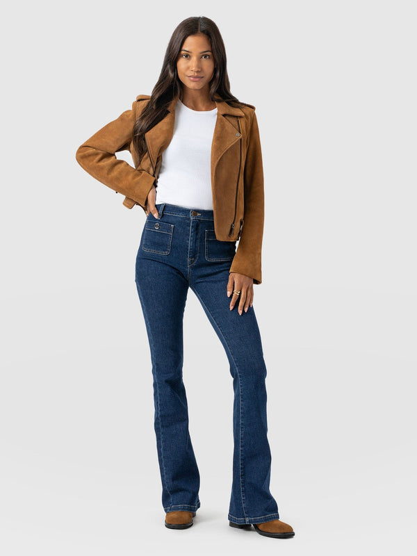 Bowie Stretch Flare Jeans Mid Blue - Women's Jeans | Saint + Sofia® EU