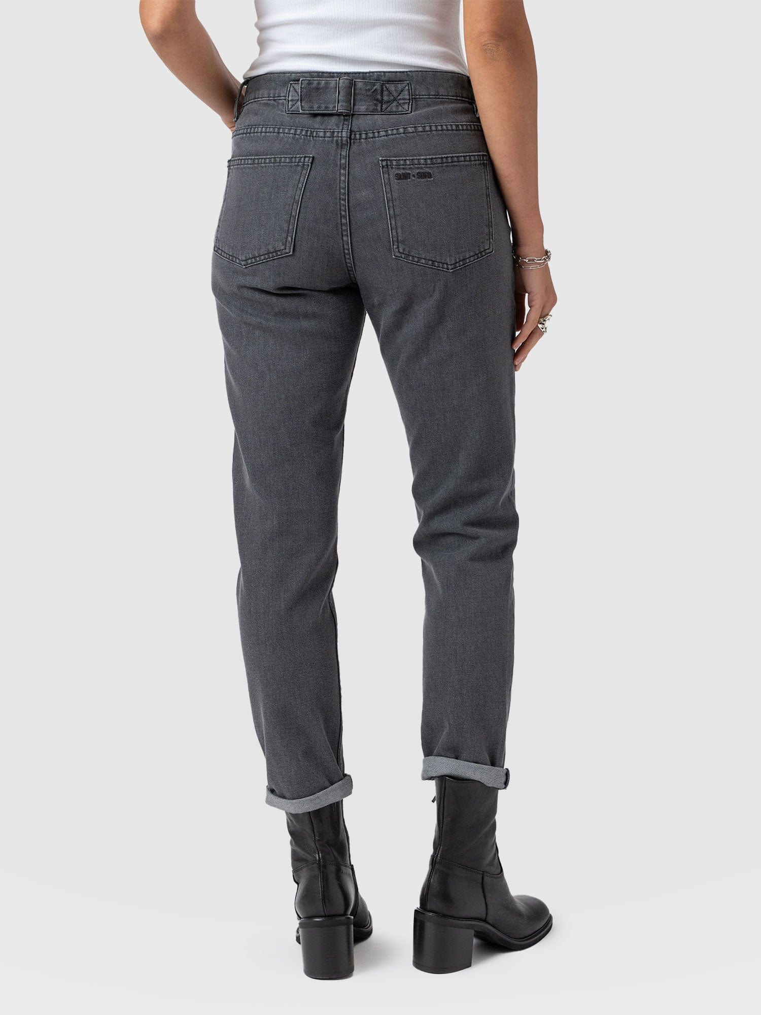 Boyfriend Jeans Black - Women's Jeans | Saint + Sofia® EU