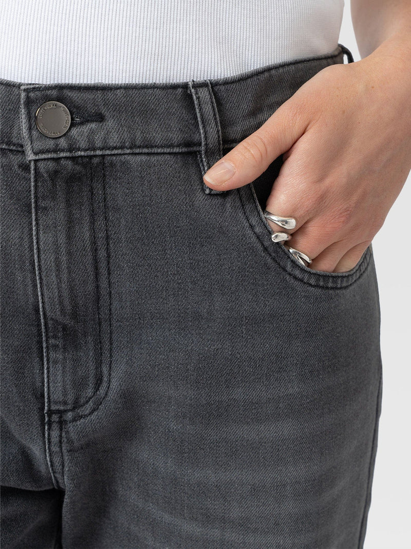 Boyfriend Jeans Black - Women's Jeans | Saint + Sofia® EU