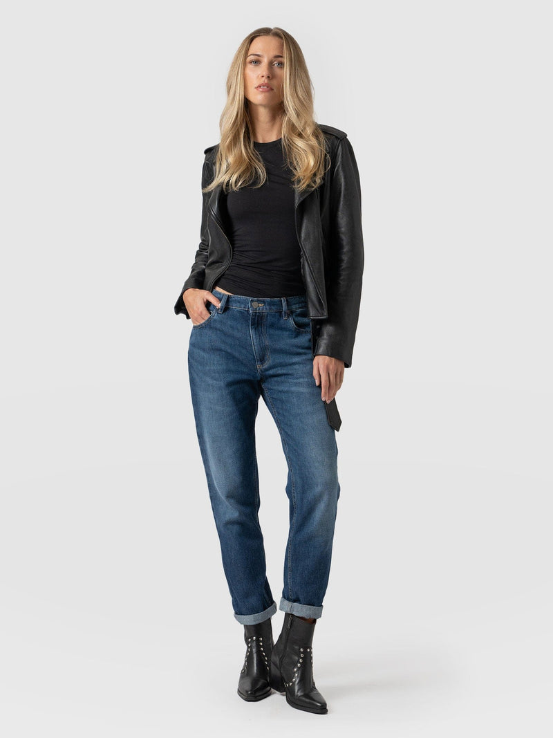 Boyfriend Jeans Mid Blue - Women's Jeans | Saint + Sofia® EU