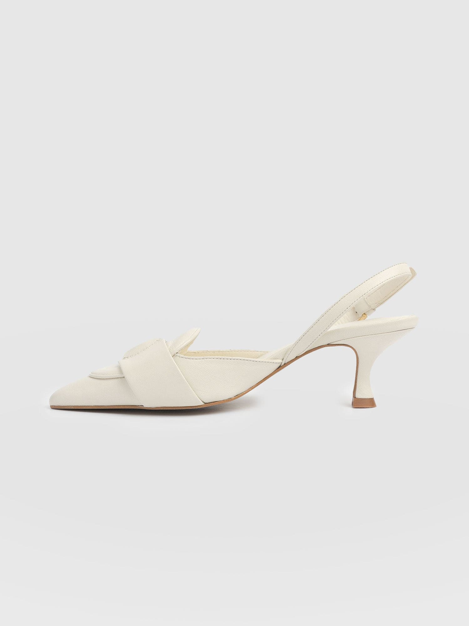 Bridget Sling Back Heels - Cream - Women's Sandalss | Saint + Sofia® EU