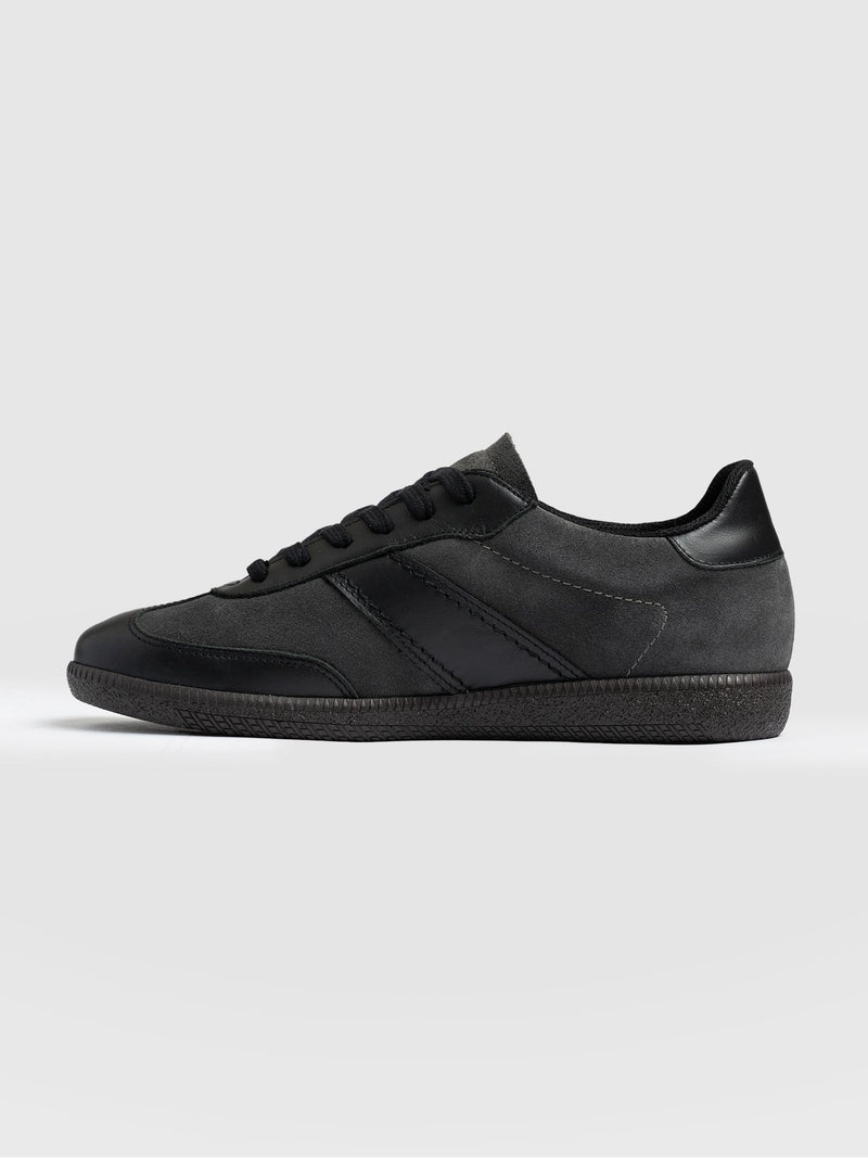 Broadway Trainer Black - Women's Trainers | Saint + Sofia® EU