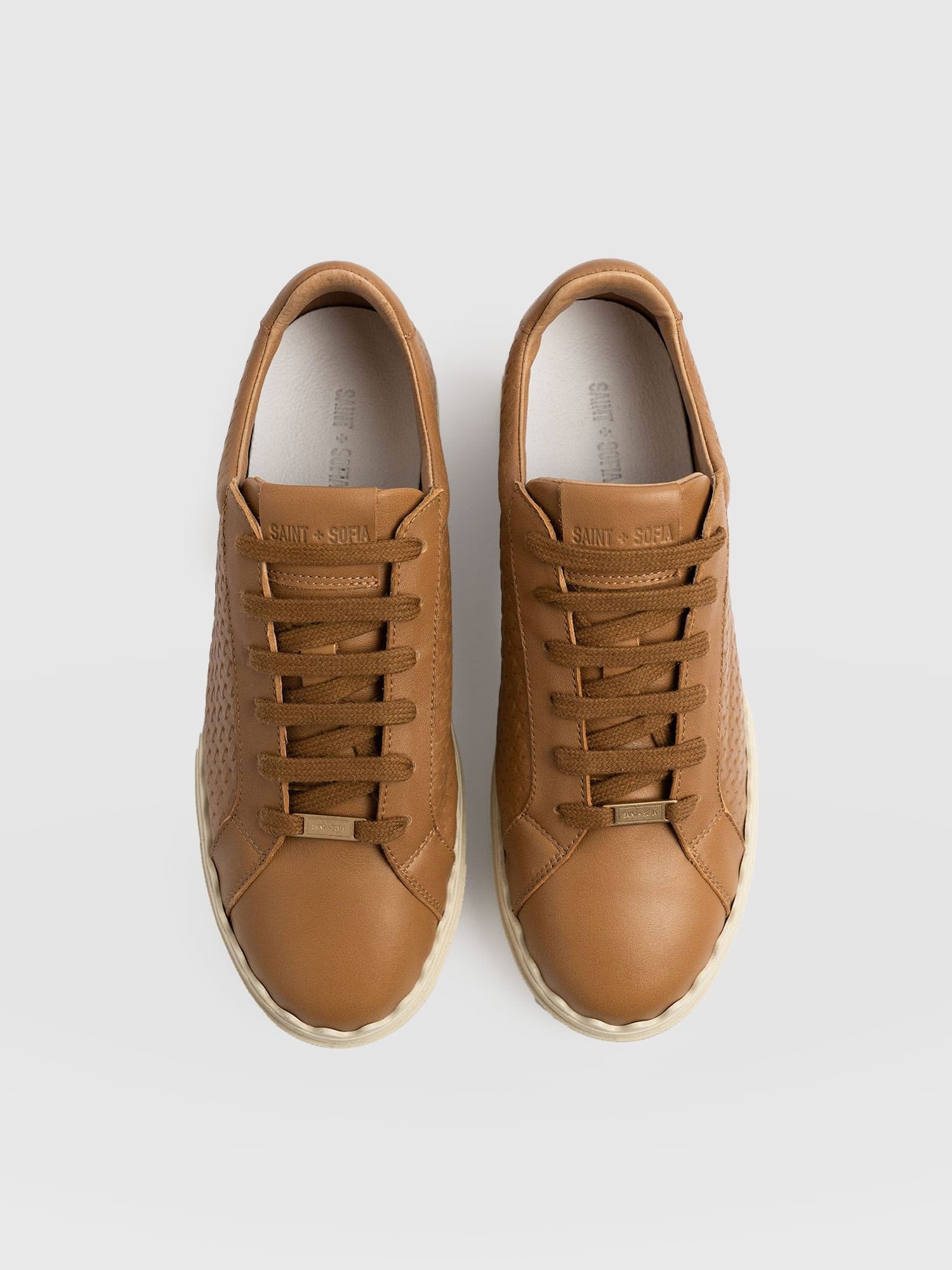 Brook Scallop Trainer Tan - Women's Trainers | Saint + Sofia® EU