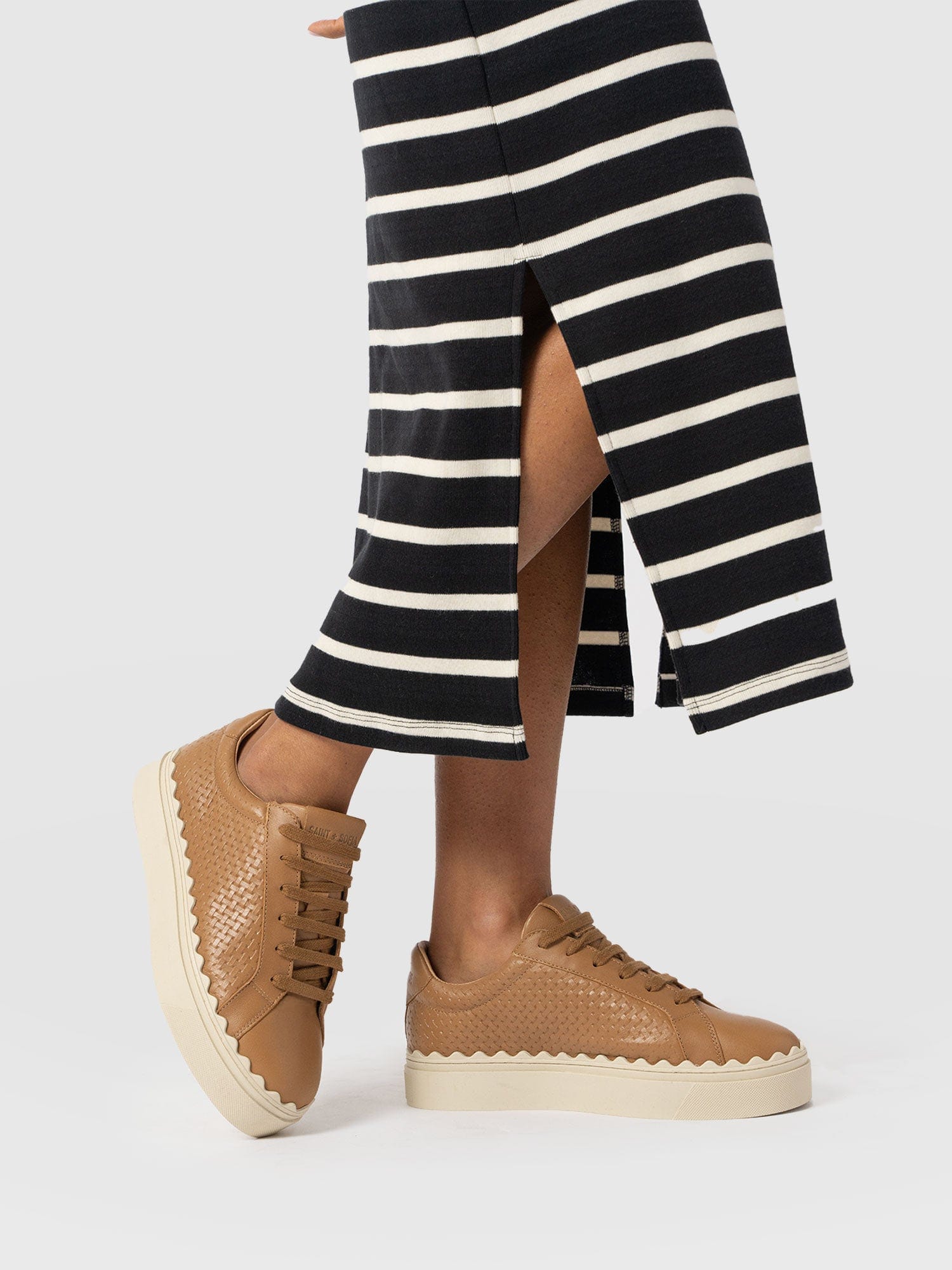 Brook Scallop Trainer Tan - Women's Trainers | Saint + Sofia® EU