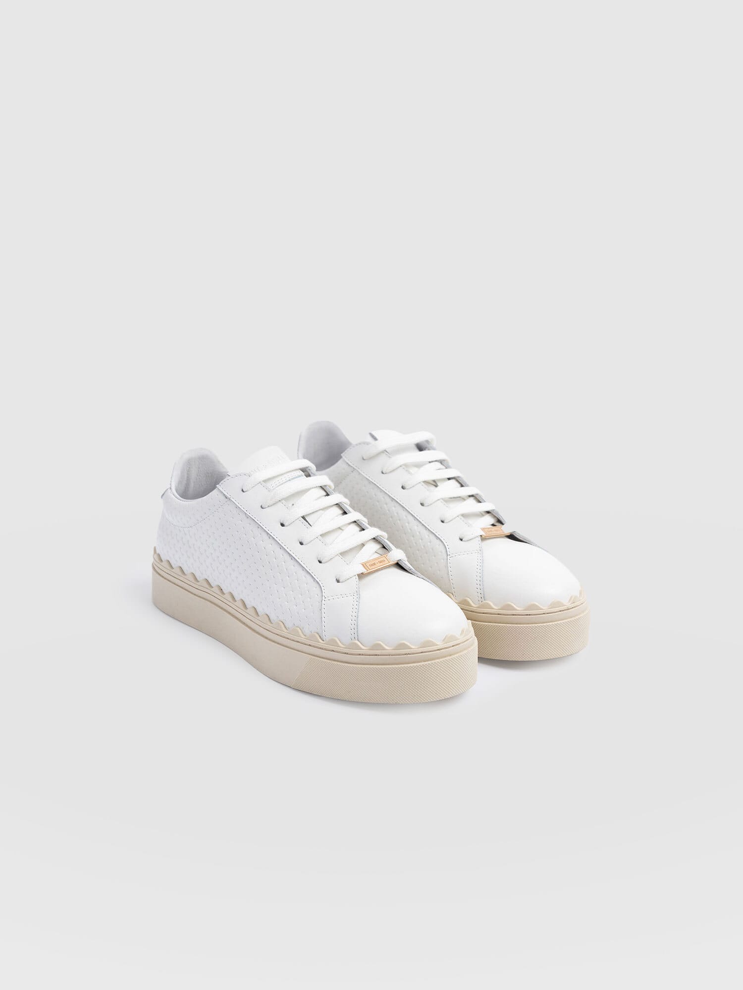 Brook Scallop Trainer White - Women's Trainers | Saint + Sofia® EU