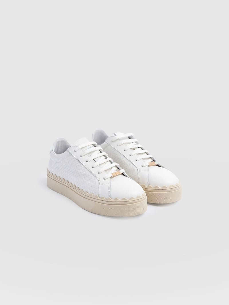 Brook Scallop Trainer White - Women's Trainers | Saint + Sofia® EU
