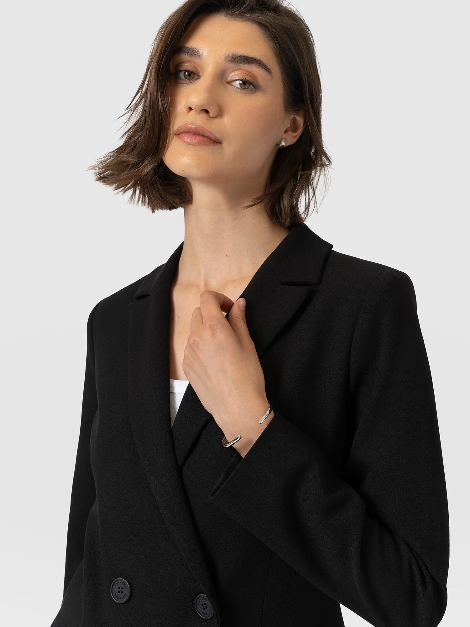 Cambridge Blazer Black Crepe - Women's Blazers | Saint and Sofia® EU