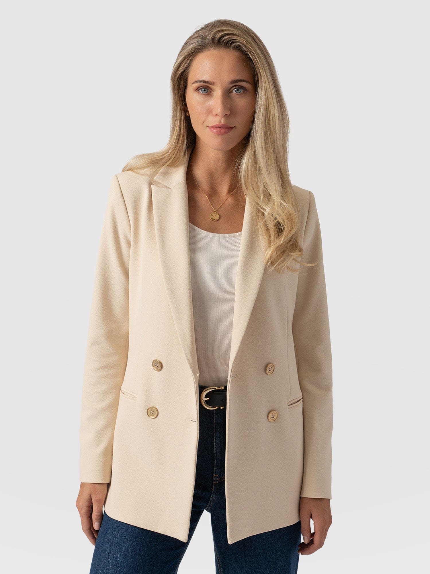 Cambridge Blazer Crepe Beige - Women's Blazers | Saint + Sofia® EU