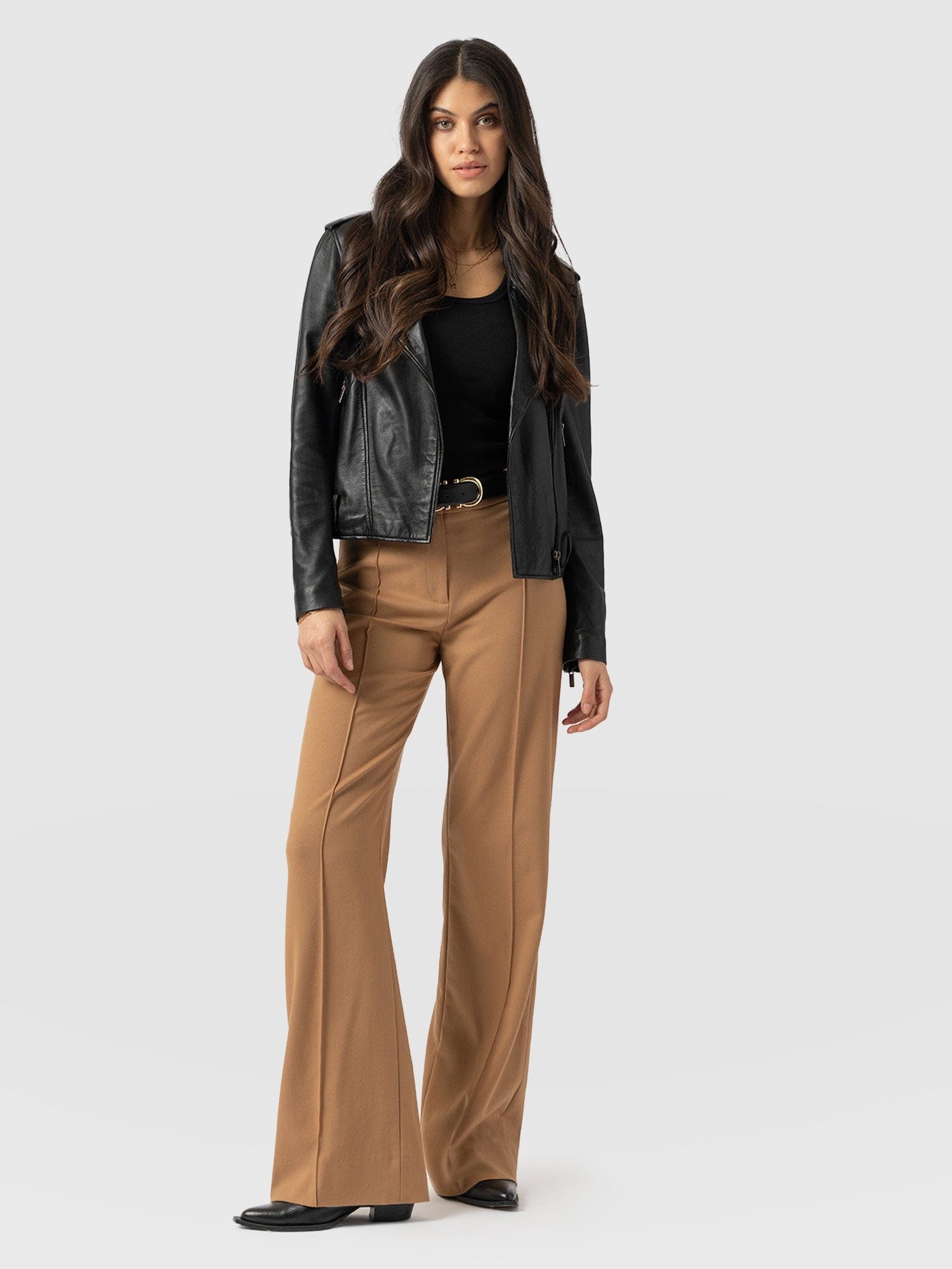 Cambridge Tailored Wide Leg Pant - Camel- Women's Trousers | Saint + Sofia® EU
