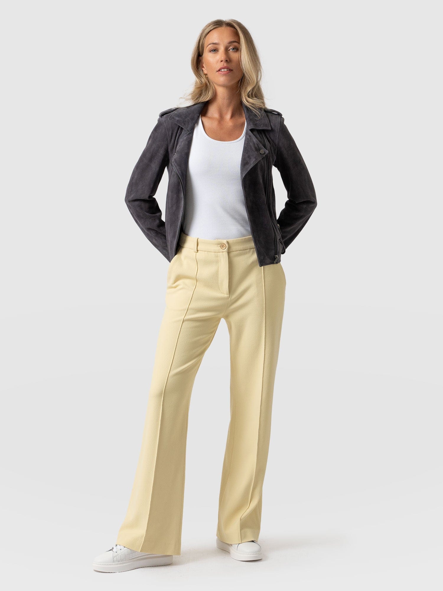 Cambridge Tailored Wide Leg Pant Yellow - Women's Trousers | Saint + Sofia® EU