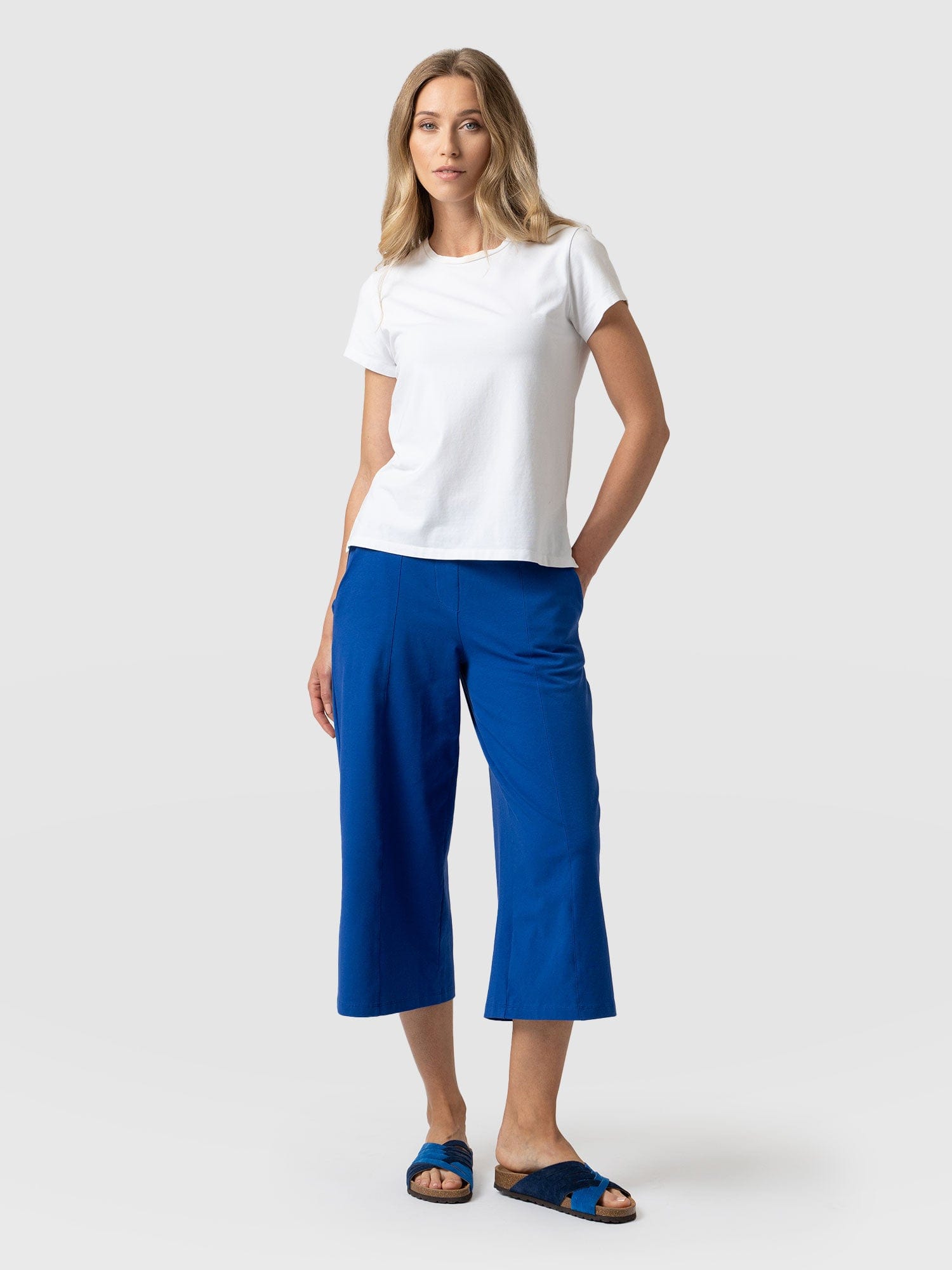 Cara Wide Leg Culotte Cobalt Blue - Women's Culottes | Saint + Sofia® EU