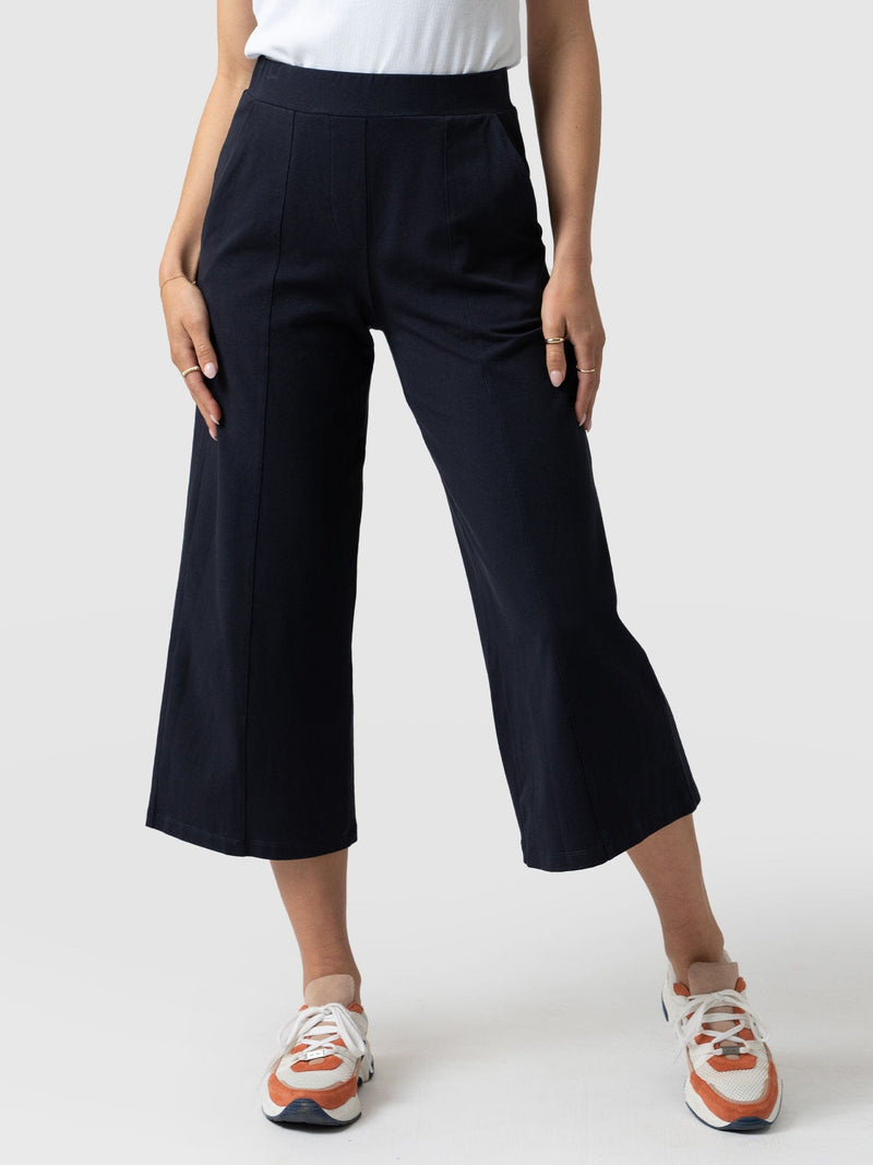 Cara Wide Leg Culotte Navy - Women's Culottes | Saint + Sofia® EU