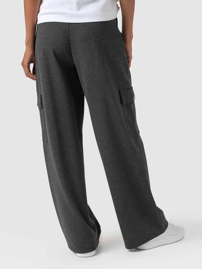 Cargo Chelsea Wide Leg Pant Charcoal  - Women's Trousers | Saint + Sofia® EU