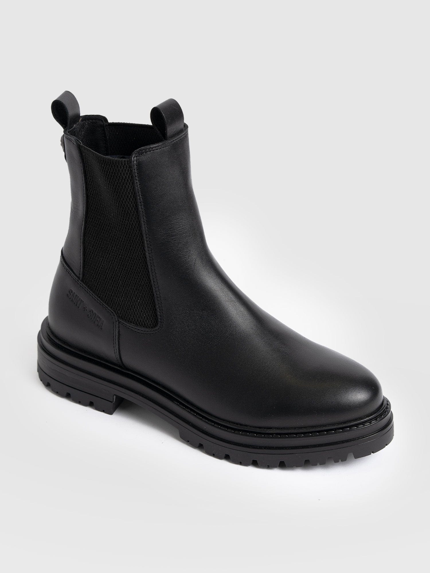 Carnaby Chelsea Boot Black - Women's Leather Boots | Saint + Sofia® EU