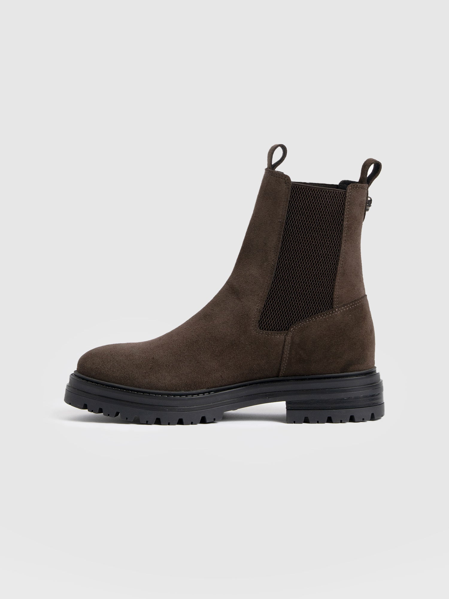 Carnaby Chelsea Boot - Chocolate Suede - Women's Shoes | Saint + Sofia® EU