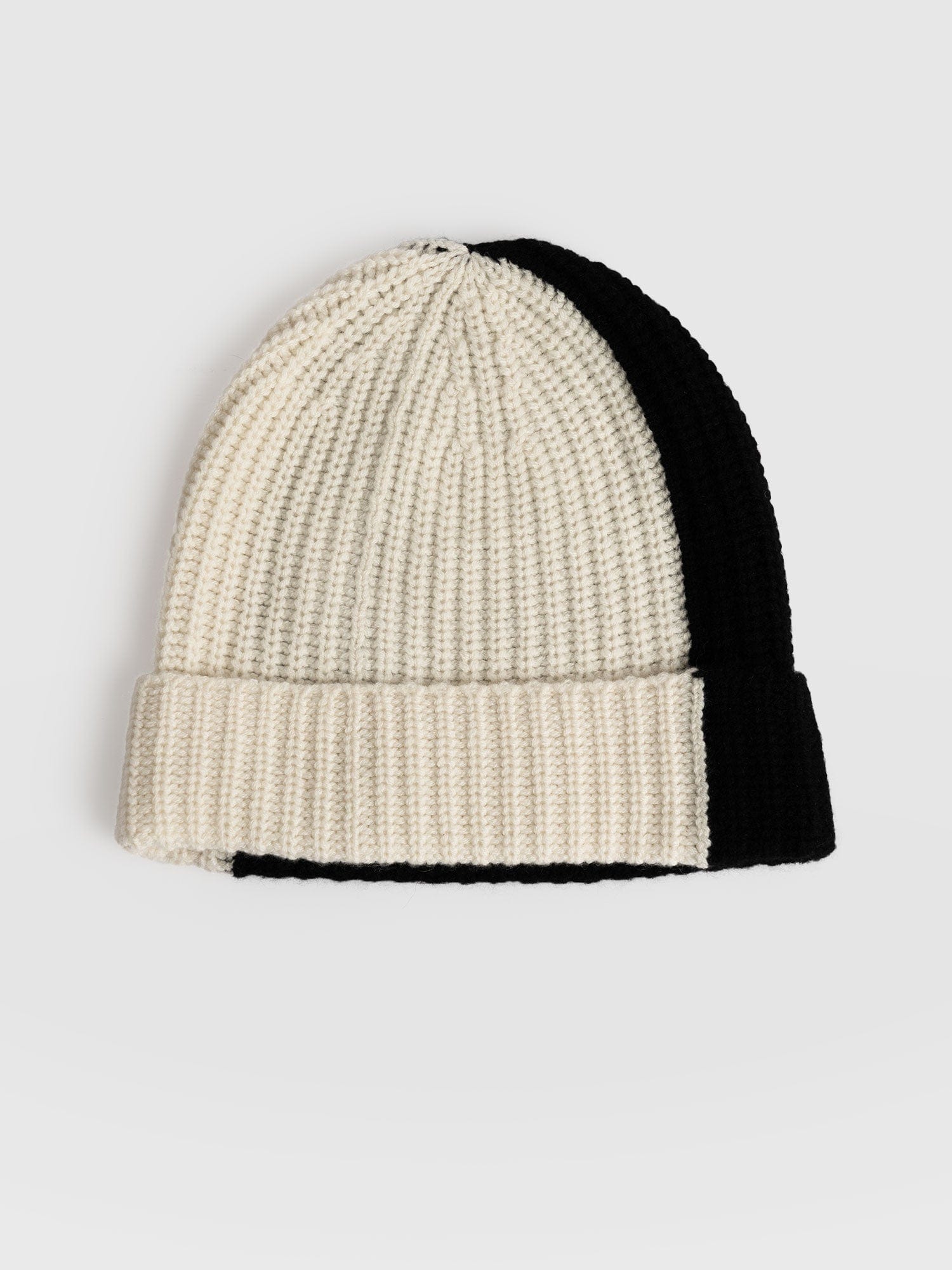 Cashmere Beanie Cream/Black - Women's Hats | Saint + Sofia® EU