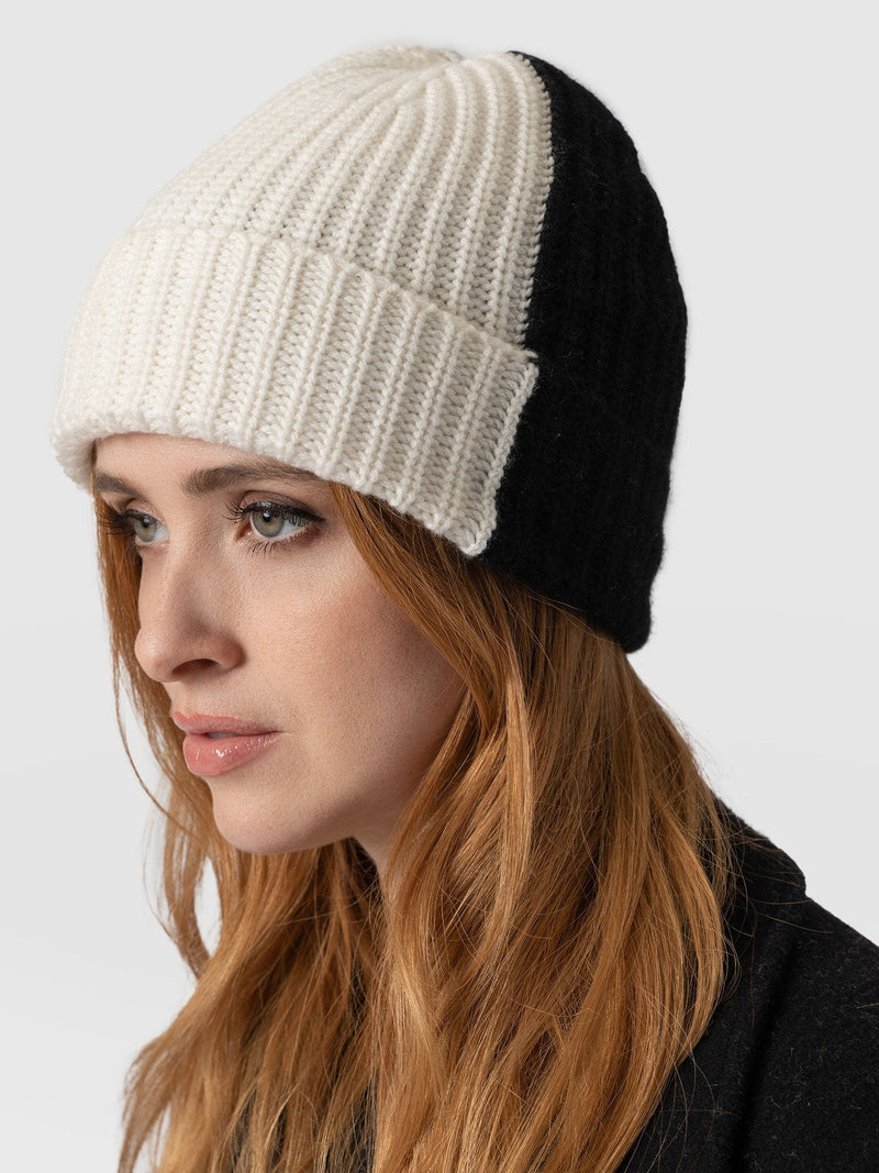 Cashmere Beanie Cream/Black - Women's Hats | Saint + Sofia® EU