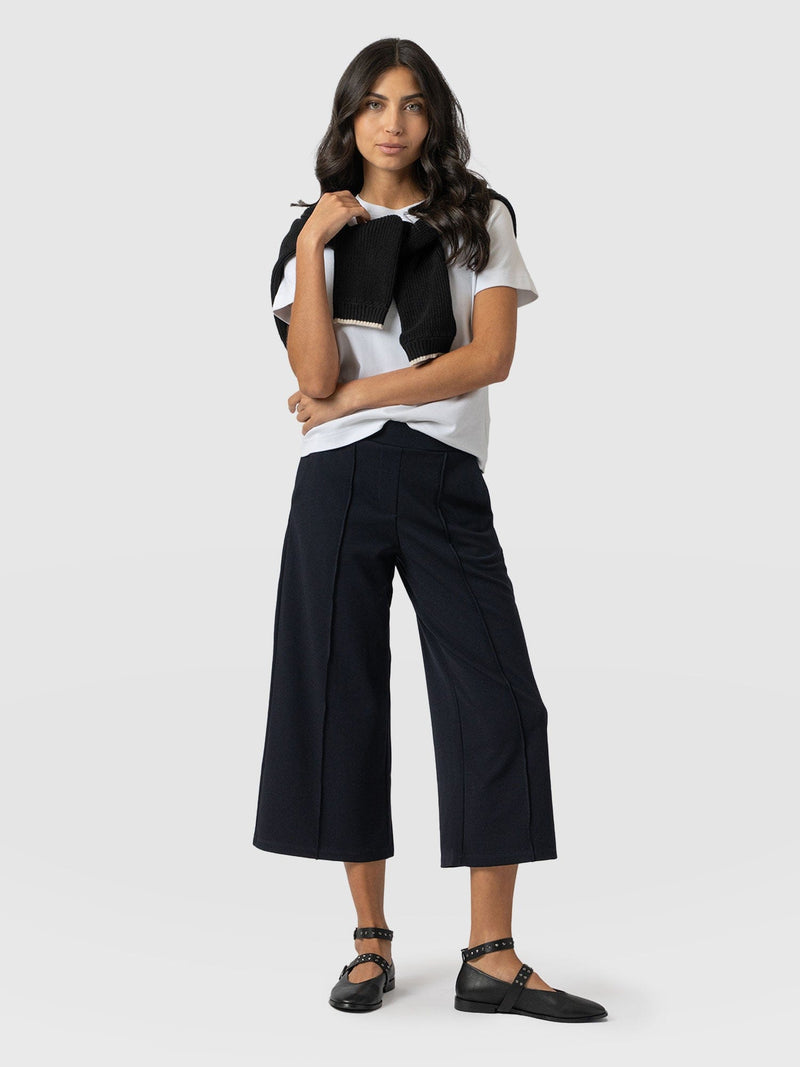 Cavendish Culotte Navy - Women's Culottes | Saint + Sofia® EU