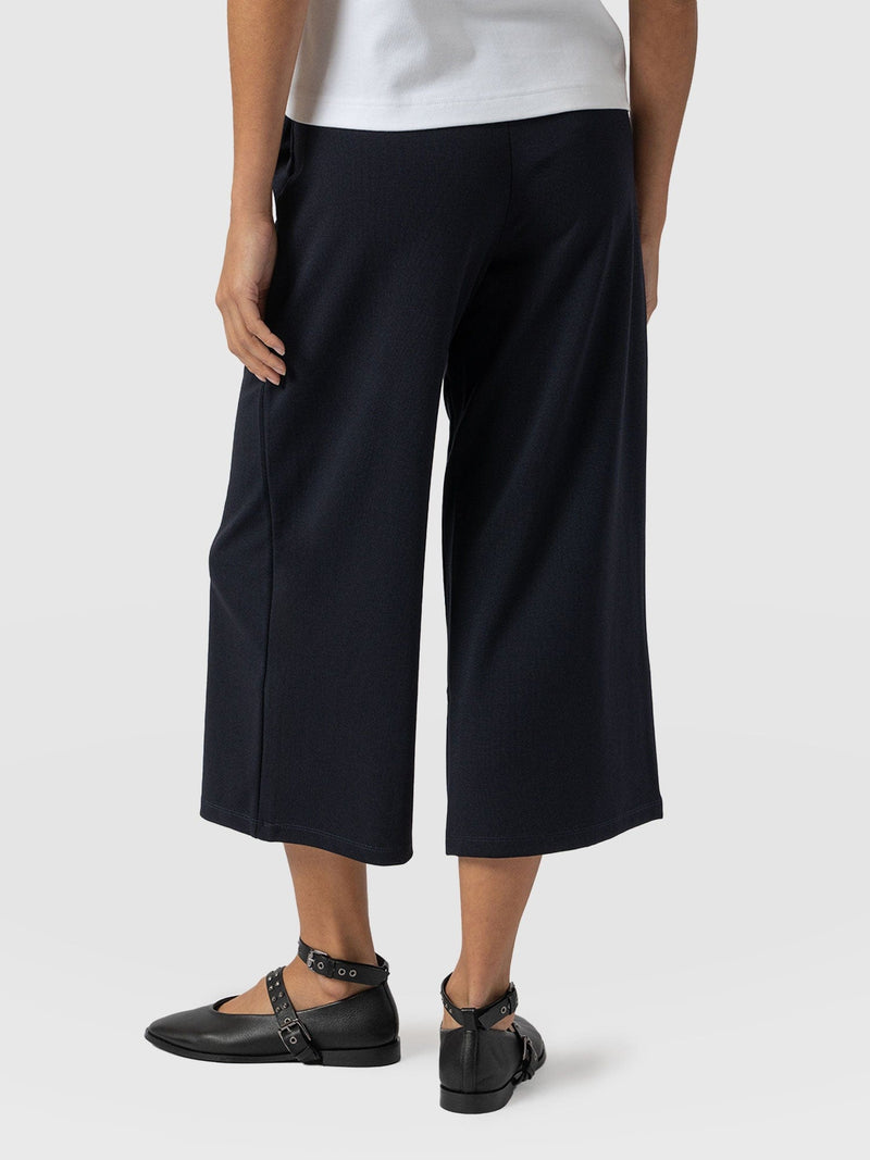 Cavendish Culotte Navy - Women's Culottes | Saint + Sofia® EU