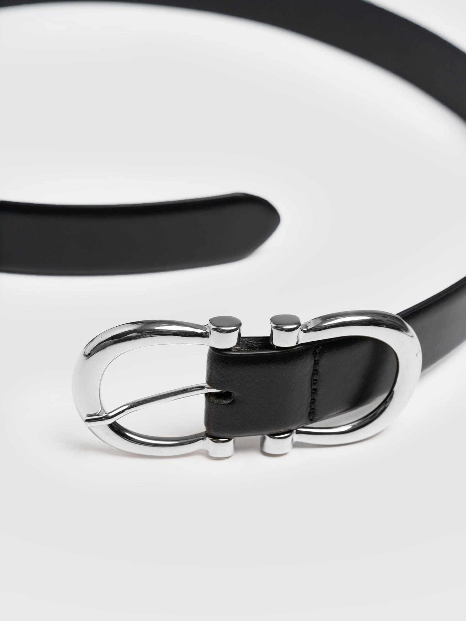 Chelsea Belt - Black/Silver - Women's Accessories | Saint + Sofia® EU