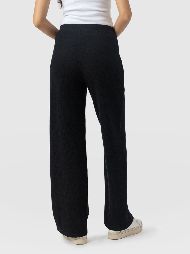 Chelsea Pant - Black Textured - Women's Trousers | Saint + Sofia® EU