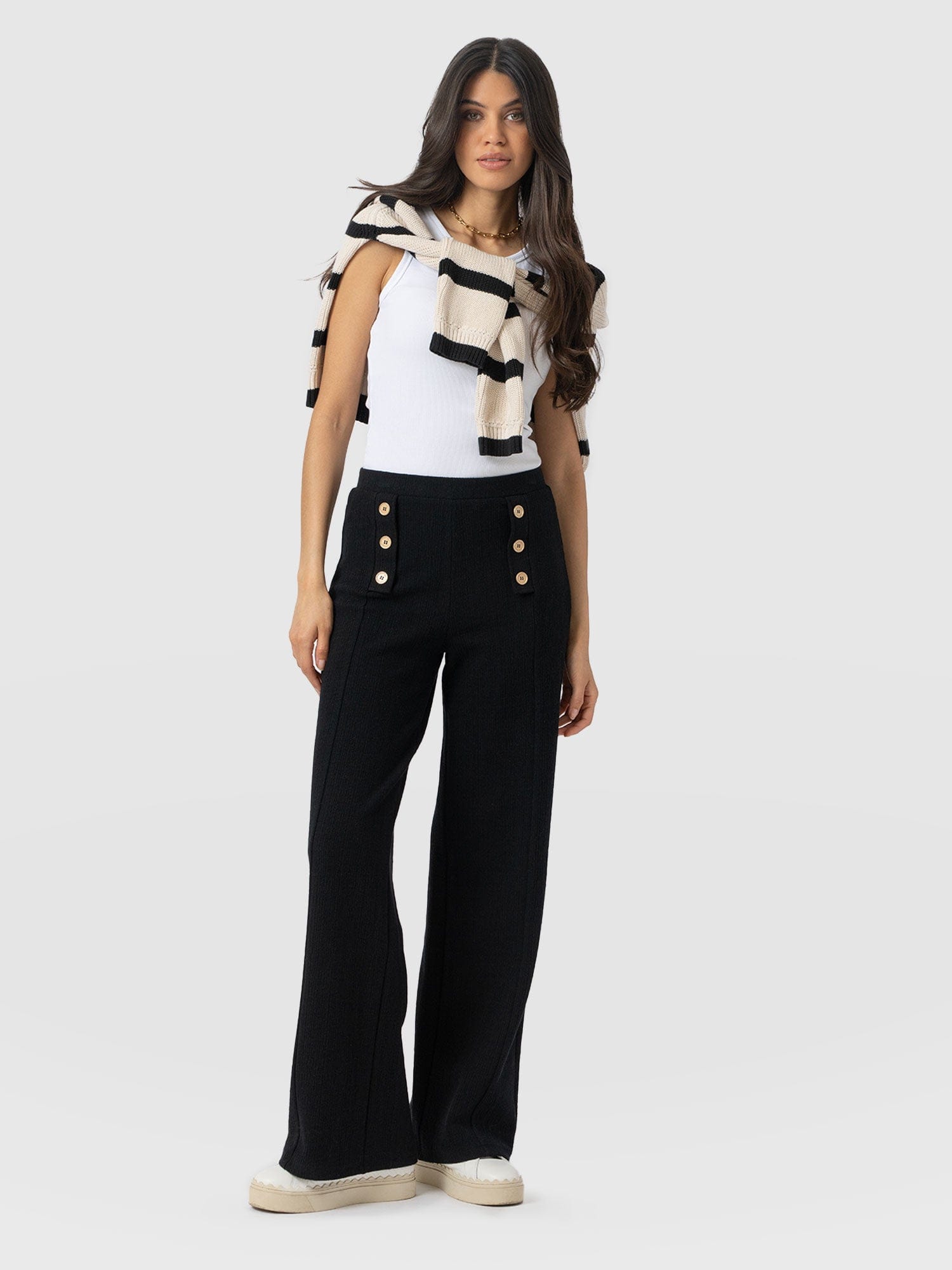 Chelsea Pant - Black Textured - Women's Trousers | Saint + Sofia® EU