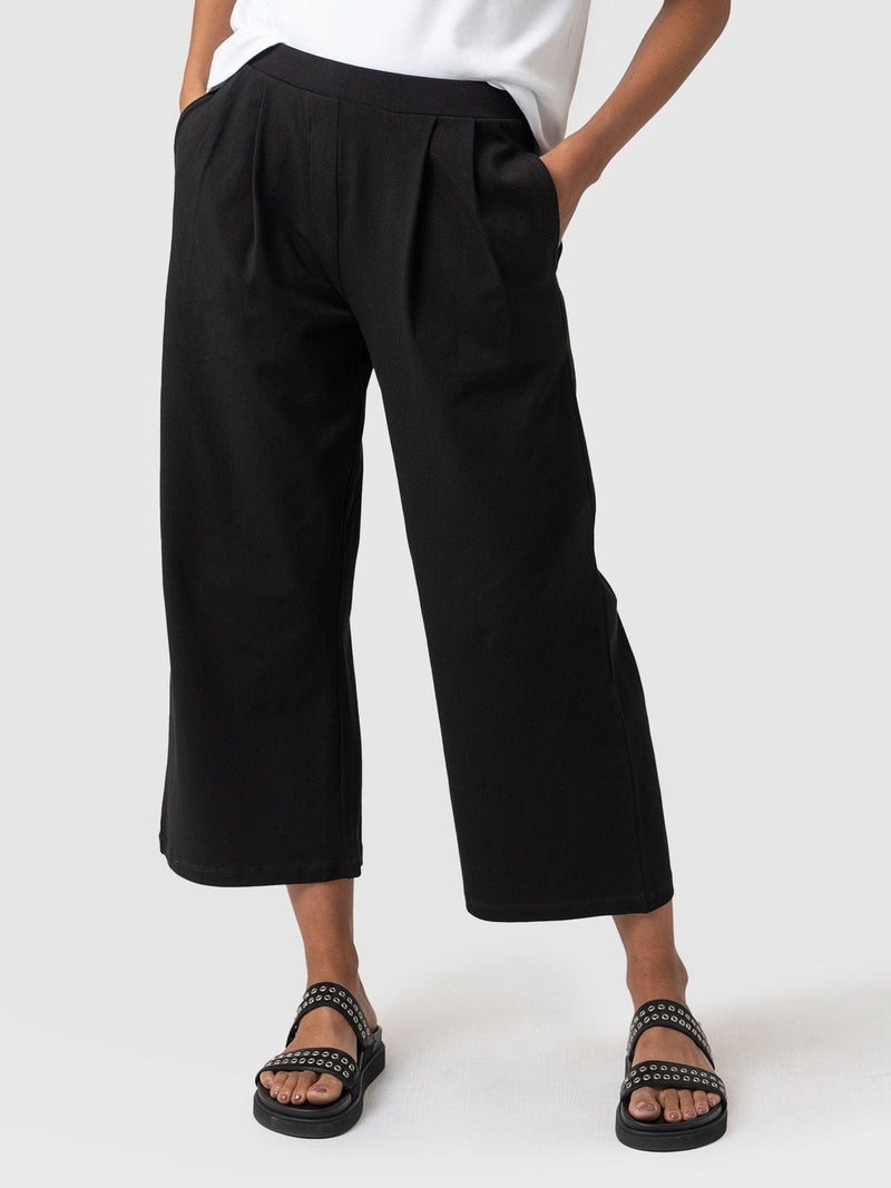 City Culotte Black - Women's Culottes | Saint + Sofia® EU