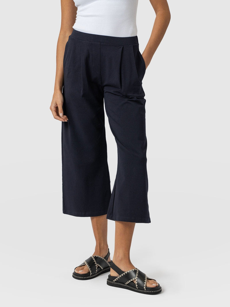 City Culotte Navy - Women's Culottes | Saint + Sofia® EU