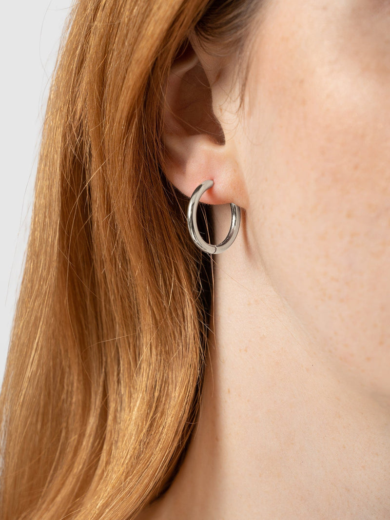Classic Hoop Earrings Silver - Women's Jewellery | Saint + Sofia® EU