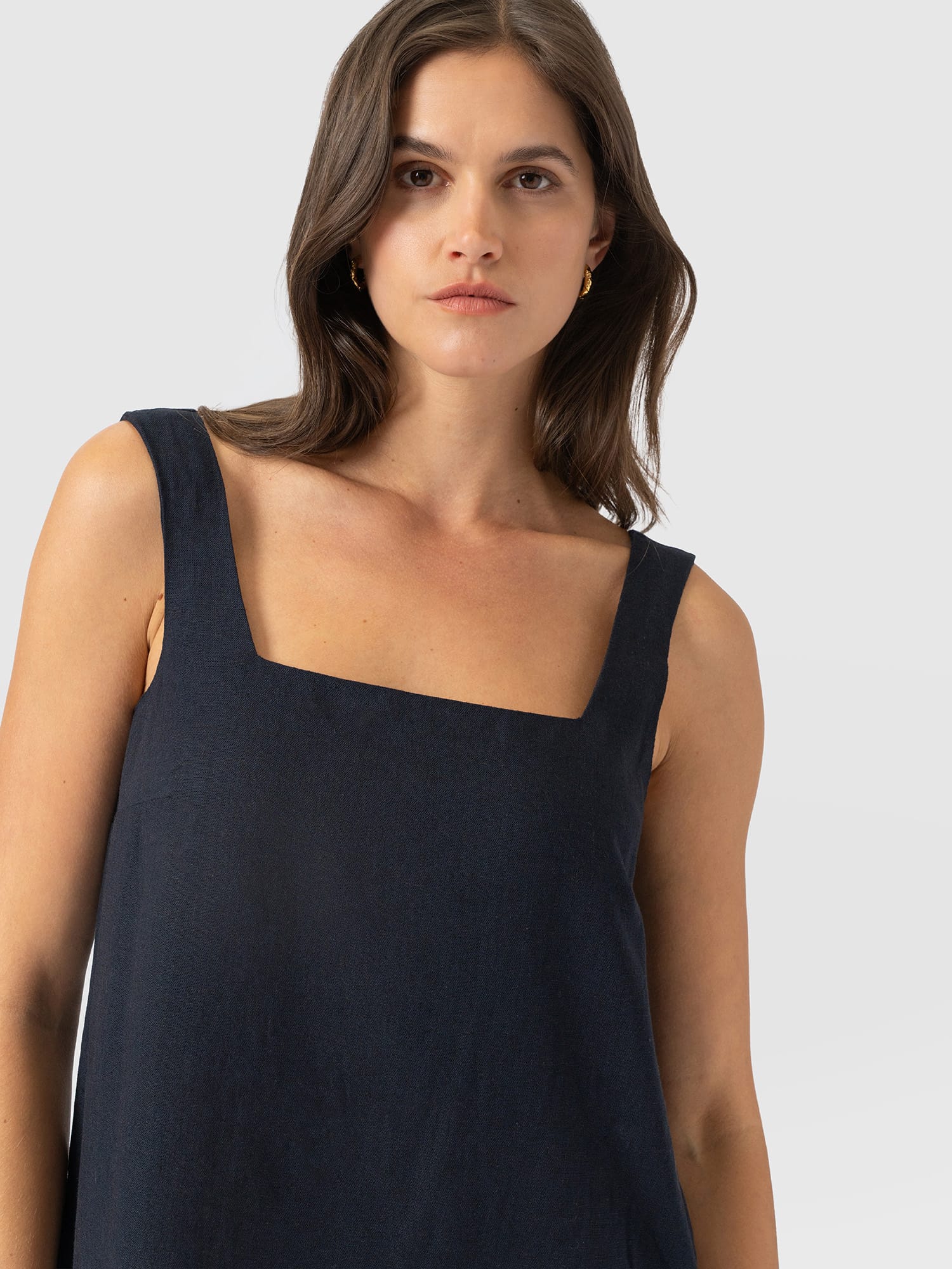 Corinne Linen Cami Dress - Navy - Women's Dresses | Saint and Sofia® EU