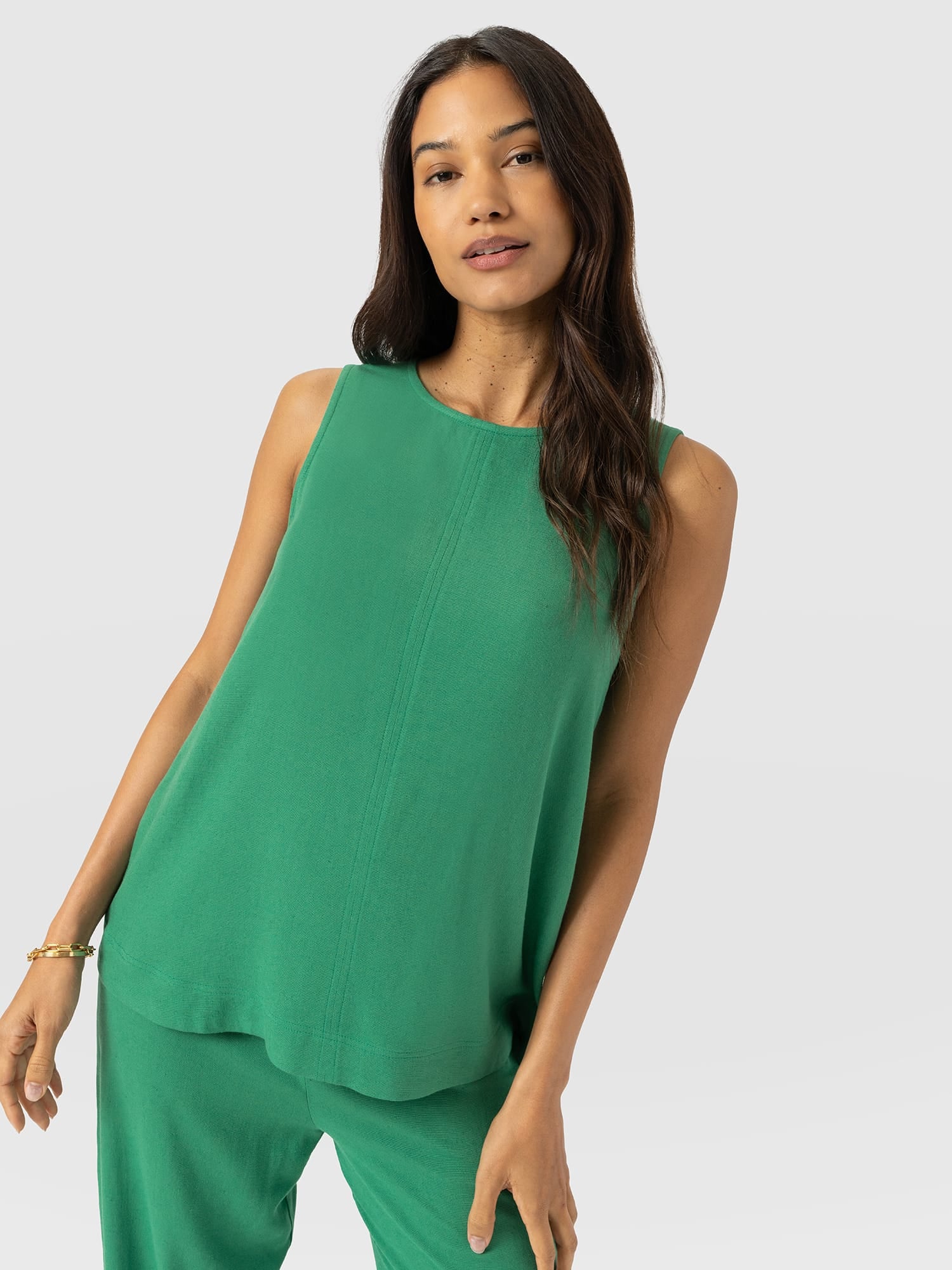 Corinne Linen Tunic - Green - Women's T-shirts | Saint + Sofia® EU