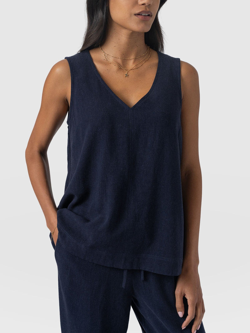 Corinne Linen V Neck Tunic - Navy - Women's T-shirts | Saint + Sofia® EU