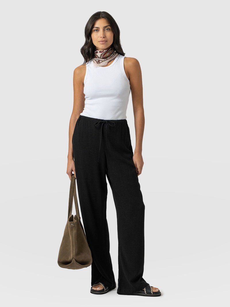 Corinne Pant Black - Women's Trousers | Saint + Sofia® EU