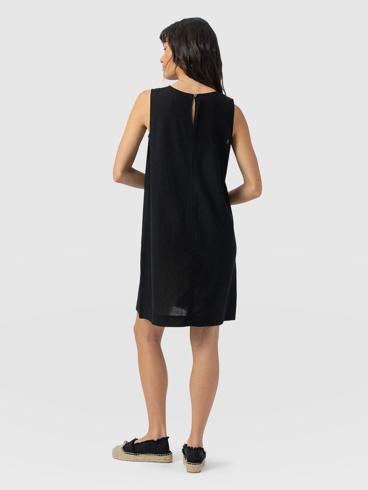 Corinne Linen Shift Dress - Black - Women's Dresses | Saint and Sofia® EU