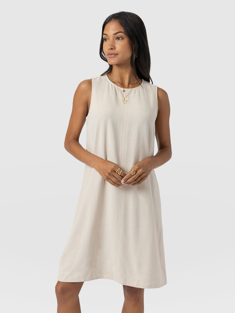 Corinne Shift Dress - Oatmeal - Women's Dresses | Saint + Sofia® EU