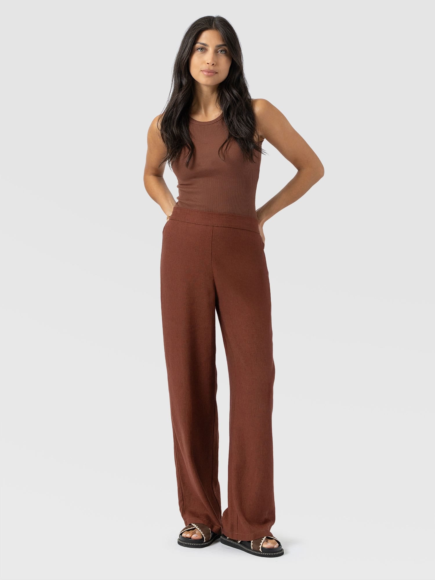 Corinne Wide Leg Linen Pant - Russet Brown - Women's Trousers | Saint + Sofia® EU
