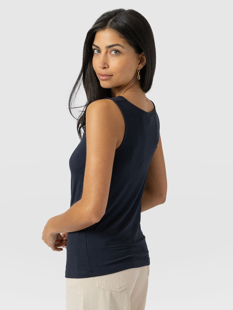 Cowl Neck Cami Navy - Women's T-Shirts | Saint + Sofia® EU