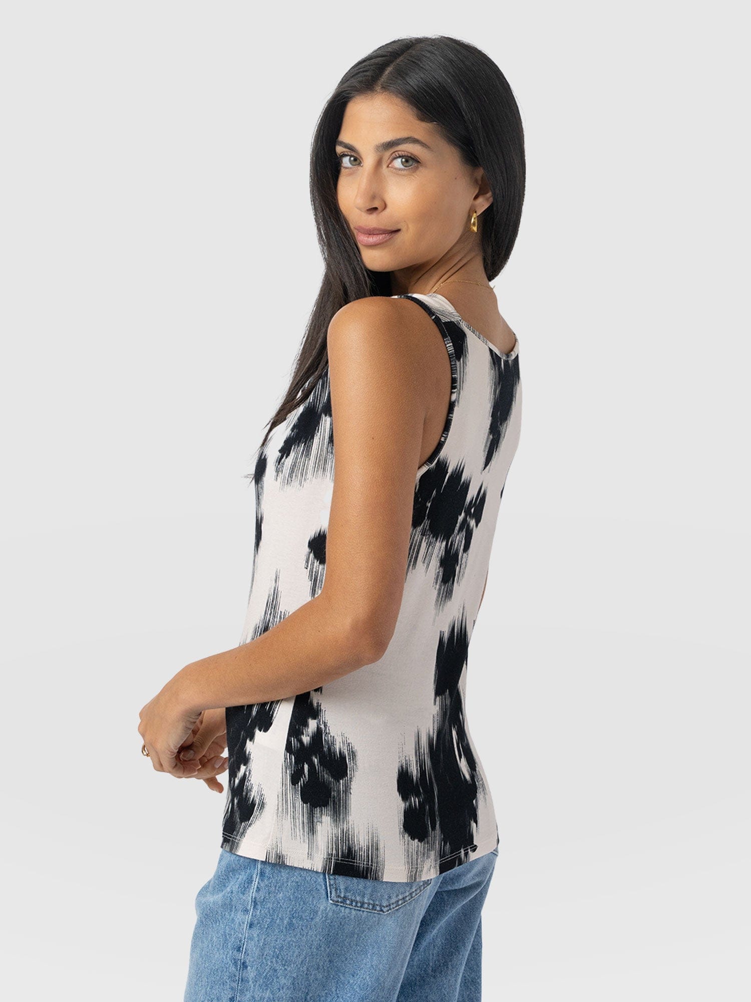 Cowl Neck Cami - White Fade Floral - Women's T-shirts | Saint + Sofia® EU