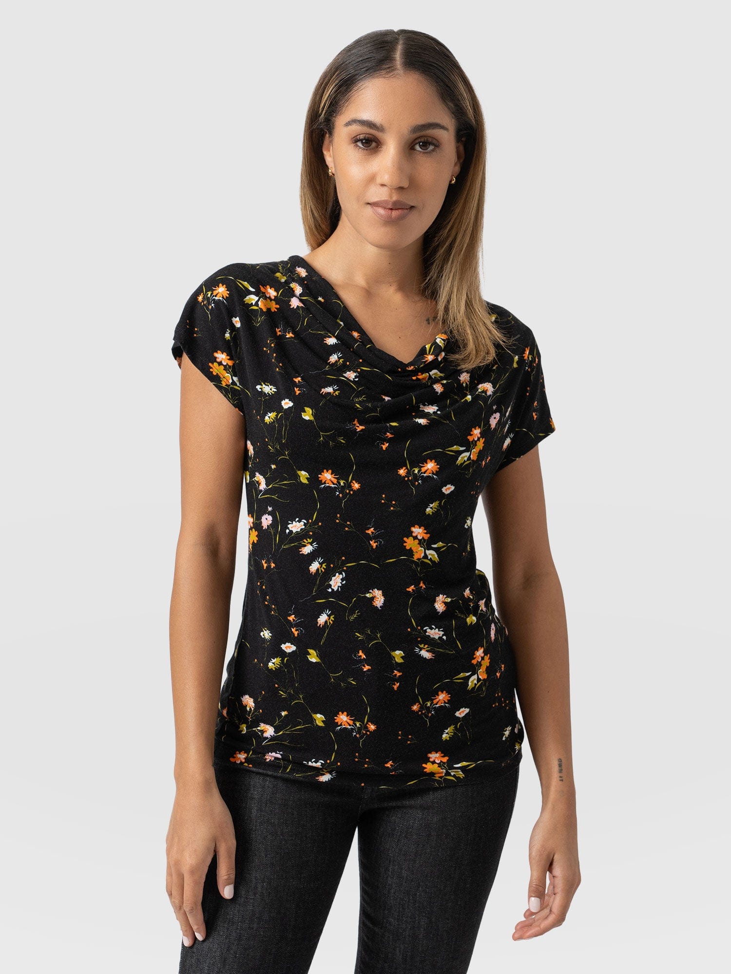 Cowl Neck Tee Black Floral - Women's T-Shirts | Saint + Sofia® EU