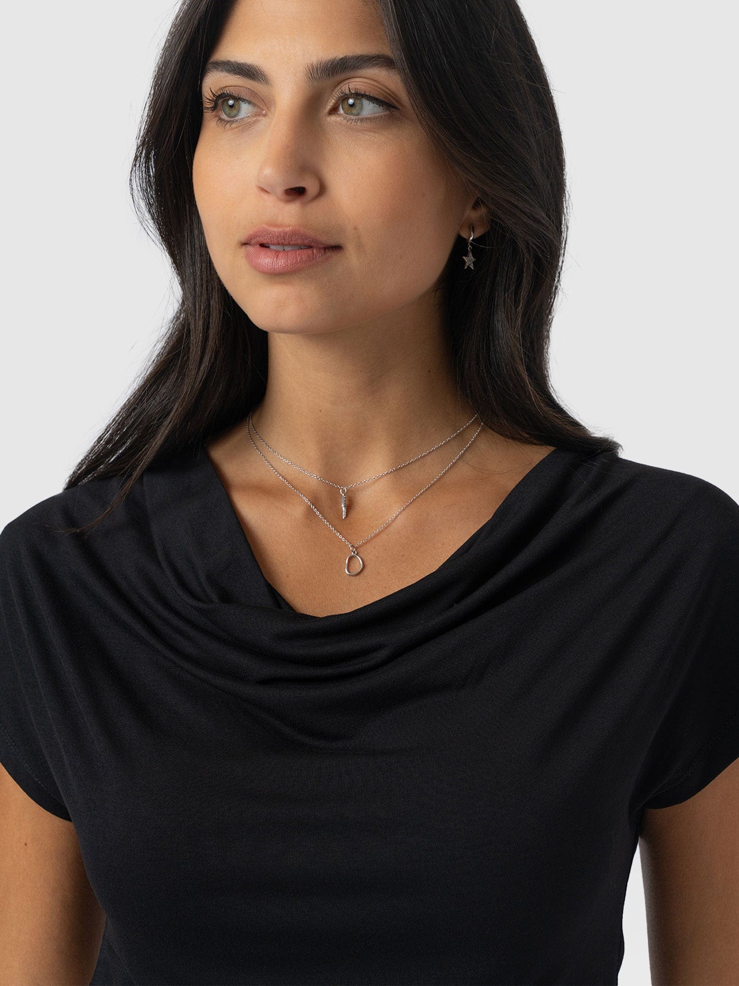 Cowl Neck Tee Black - Women's T-Shirts | Saint + Sofia® EU