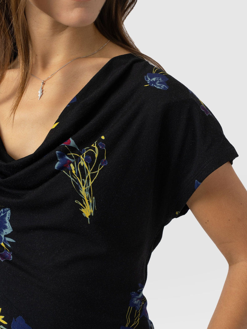 Cowl Neck Tee Blue Lily Gardens - Women's T-Shirts | Saint + Sofia® EU