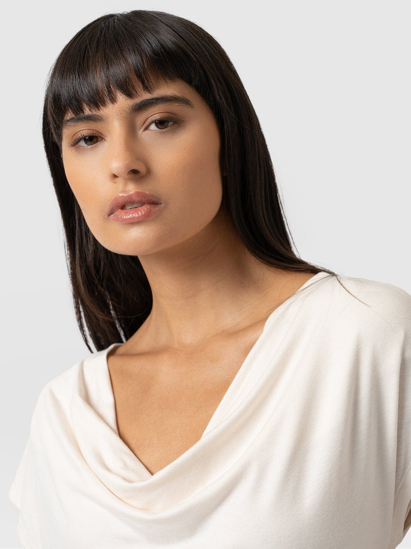 Cowl Neck Tee Cream - Women's T-Shirts | Saint + Sofia® EU