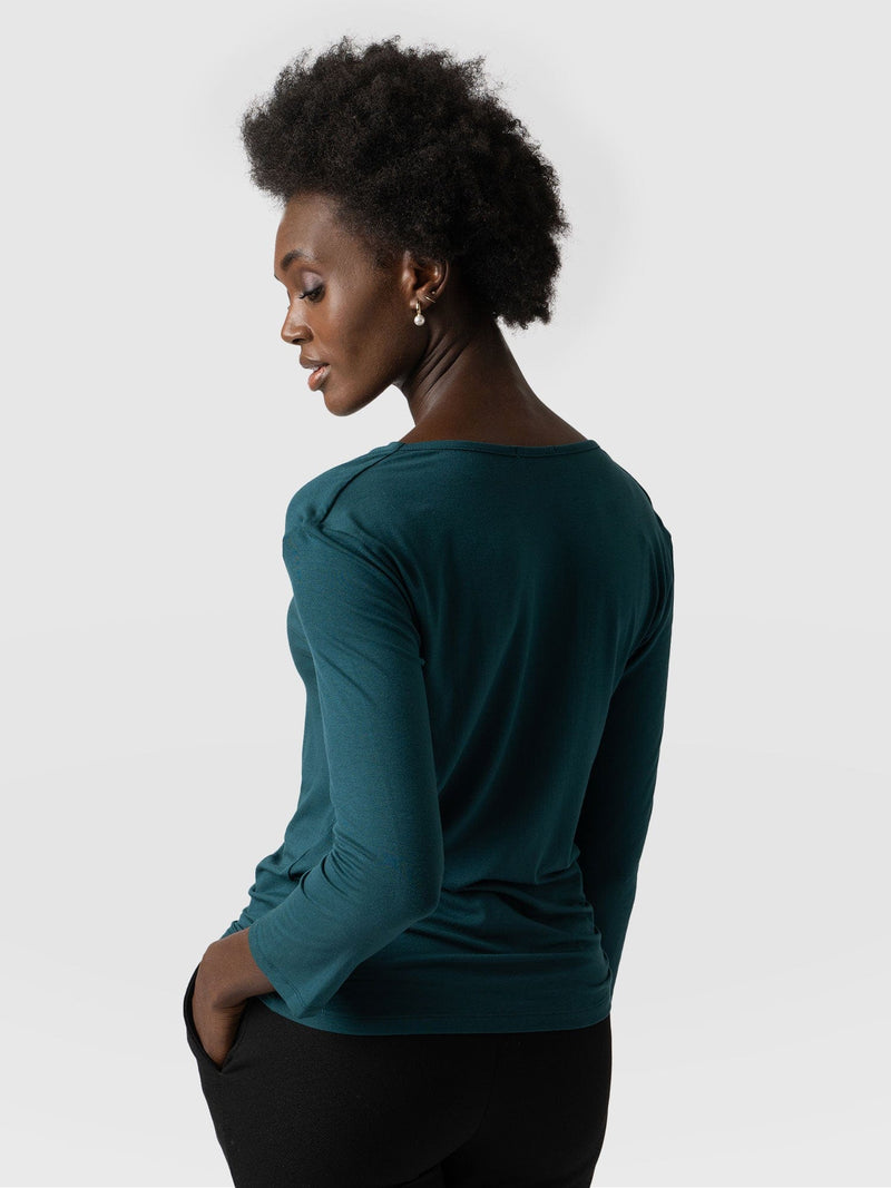 Cowl Neck Tee Deep Green Long Sleeve - Women's T-Shirts | Saint + Sofia® EU