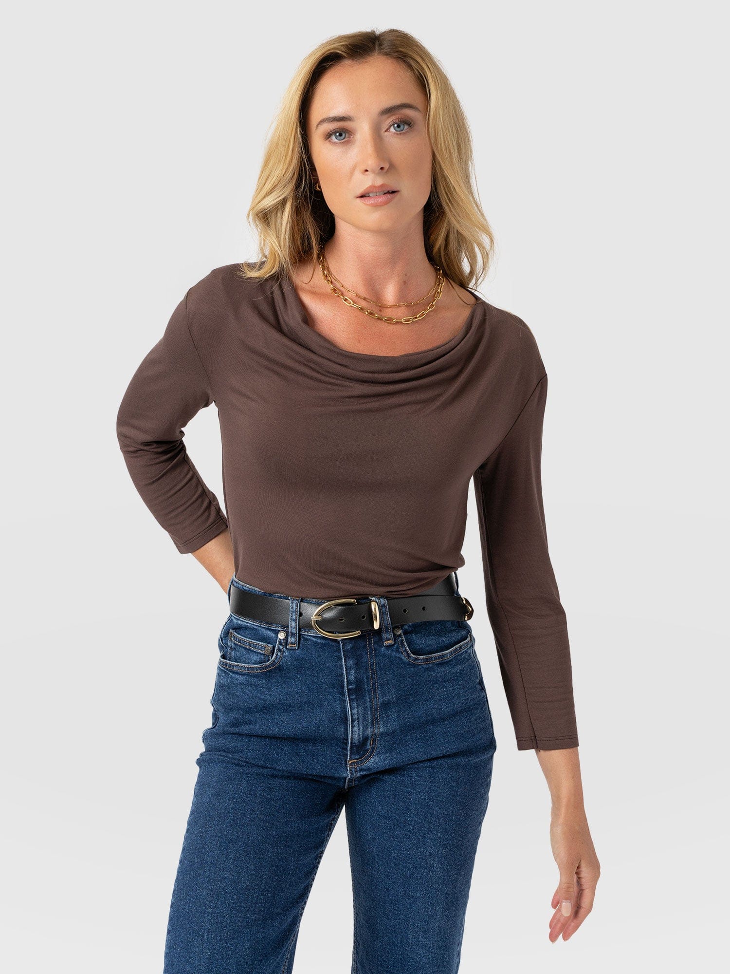 Cowl Neck Tee Long Sleeve - Maroon - Women's T-shirts | Saint + Sofia® EU