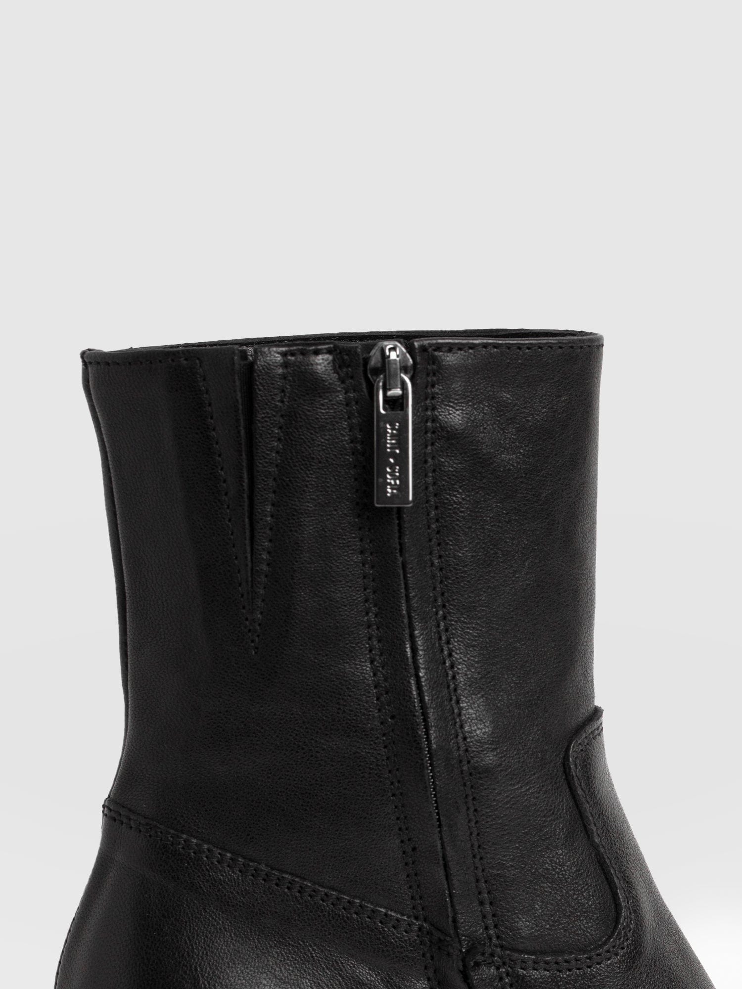 Dakota Ankle Boot - Black - Women's Shoes | Saint + Sofia® EU