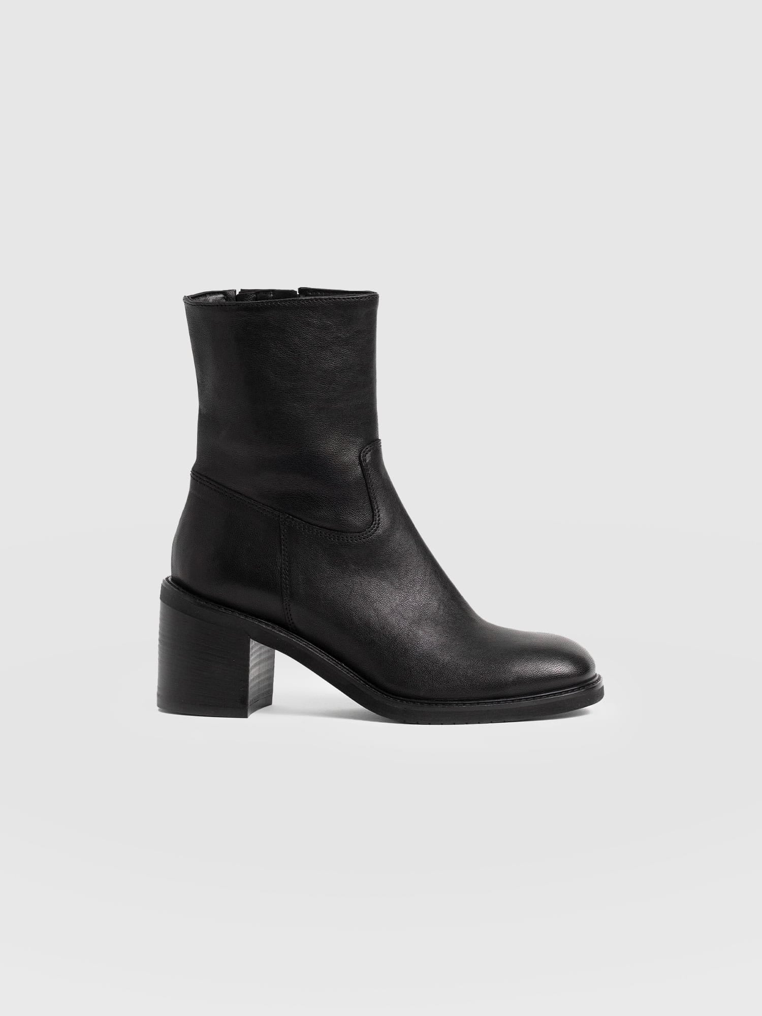 Dakota Ankle Boot - Black - Women's Shoes | Saint + Sofia® EU